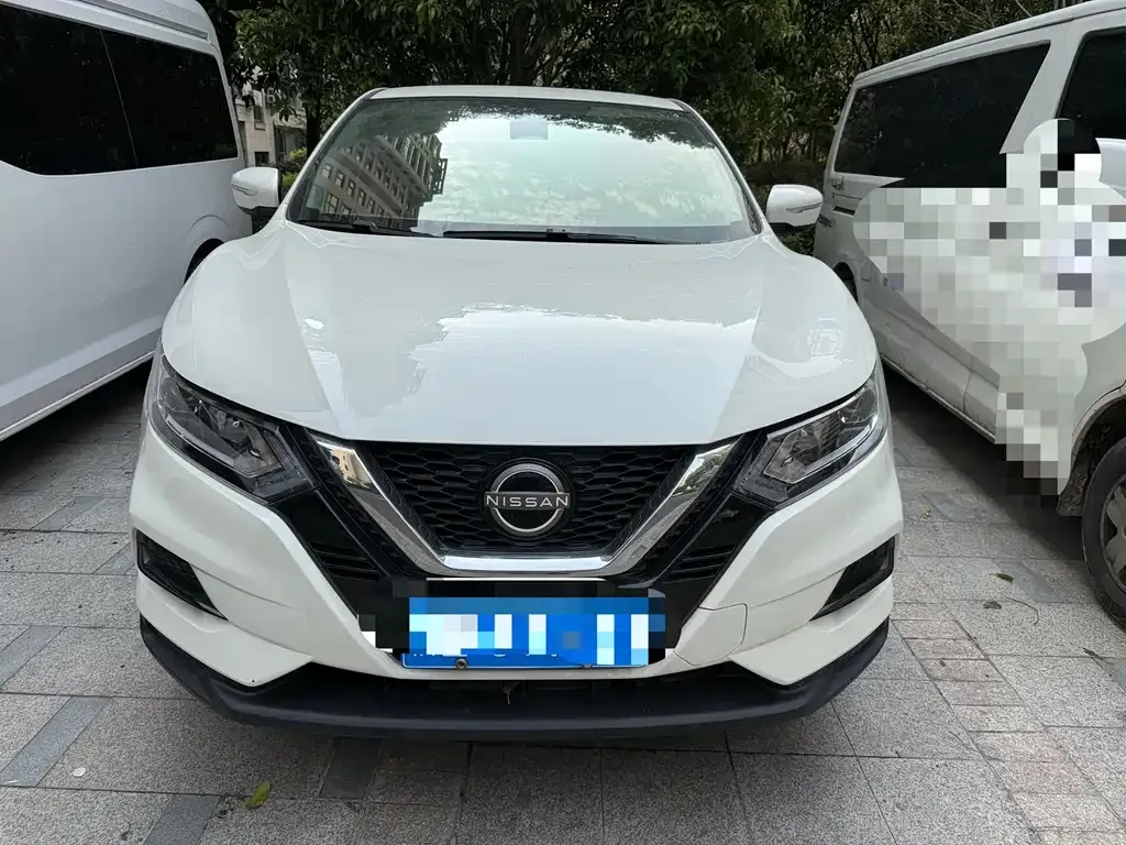 Nissan Qashqai — фото 6