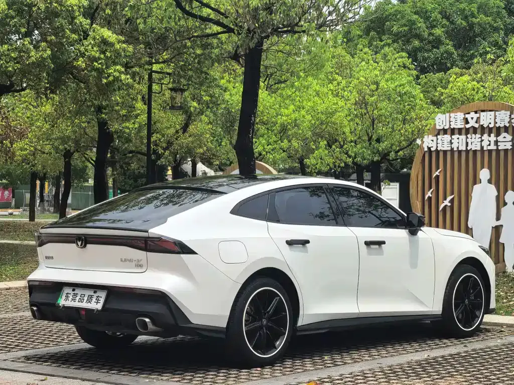 Changan UNI-V iDD 2023 из CN, фото 4