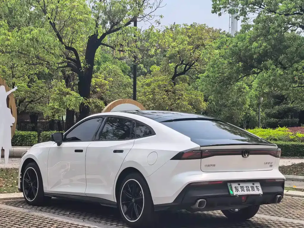 Changan UNI-V iDD 2023 из CN, фото 5