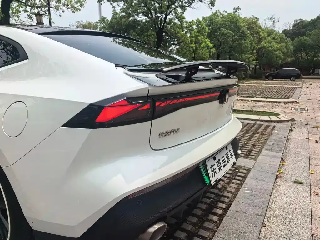 Changan UNI-V iDD 2023 из CN, фото 8