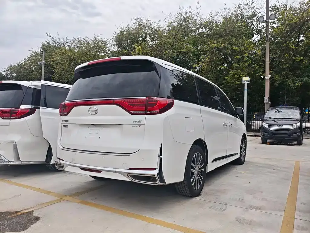 GAC Motor Trumpchi M8 — фото 10