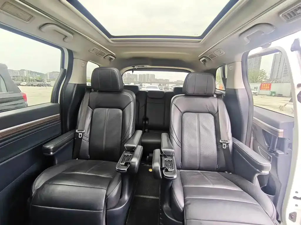 GAC Motor Trumpchi M8 — фото 6