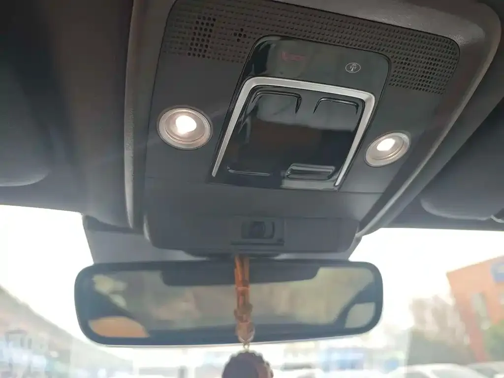 BYD Seal — фото 2