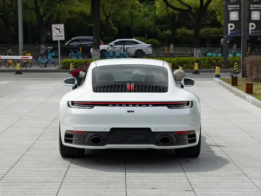 Porsche 911 2021 из CN, фото 4