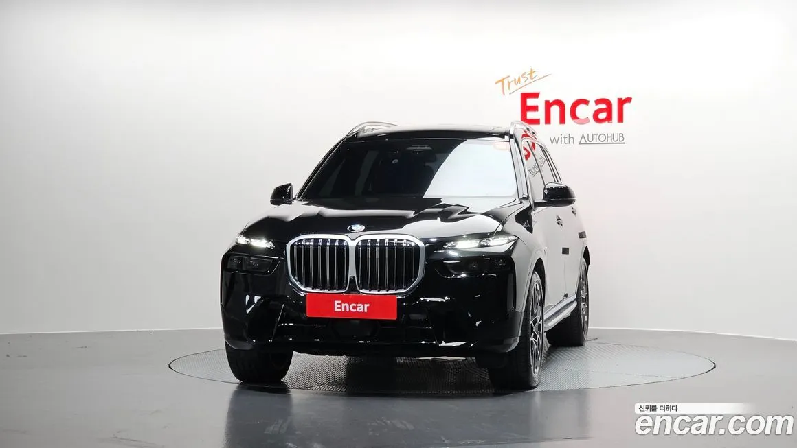 BMW X7 — фото 10