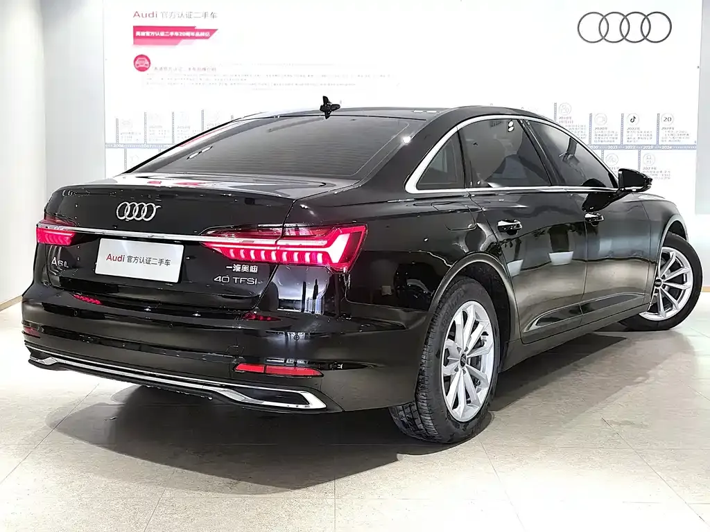 Audi A6L — фото 10