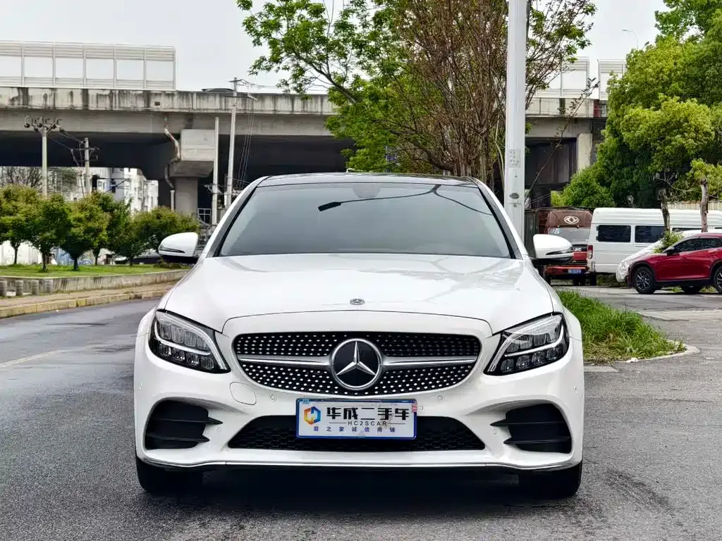 Mercedes-Benz C-Class — фото 6