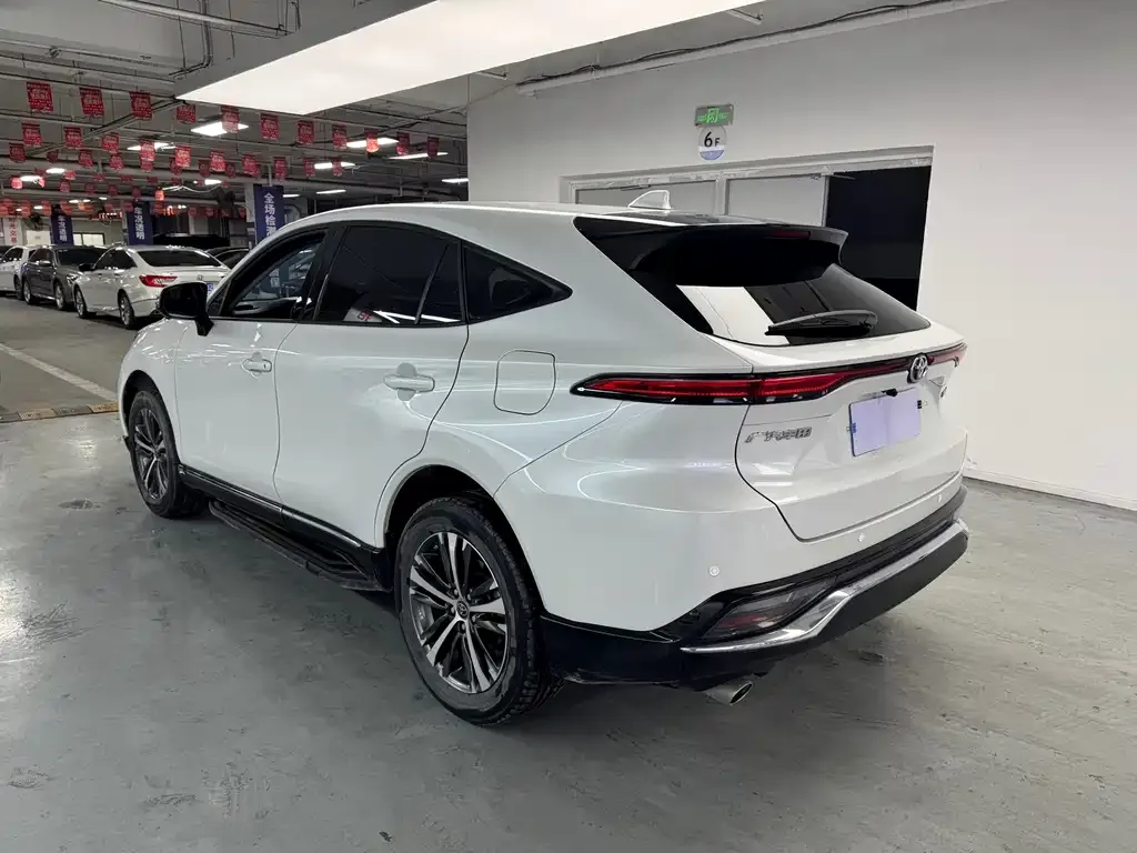 Toyota Venza 2022 из CN, фото 10