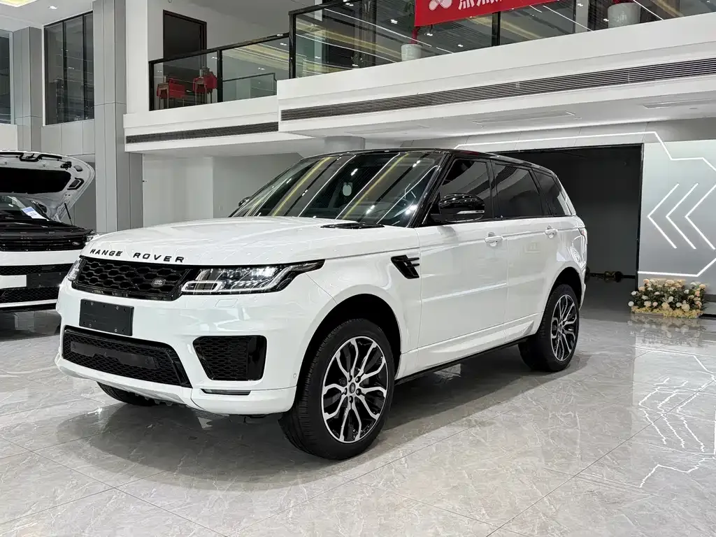 Land Rover Sport — фото 1