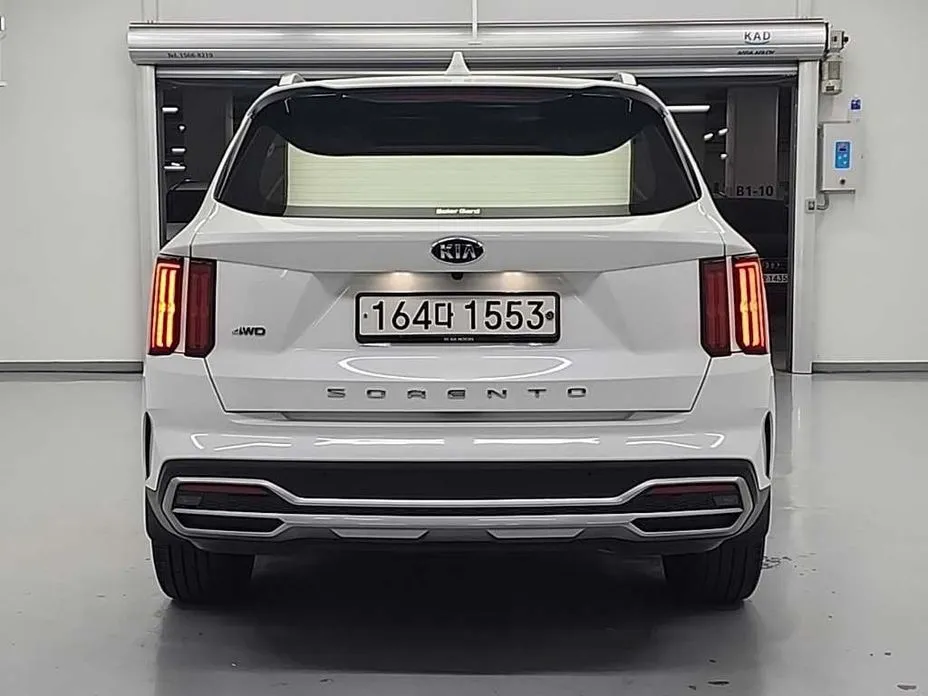 Kia Sorento — фото 4