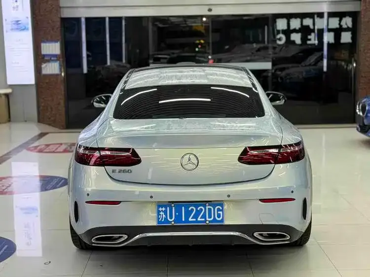 Mercedes-Benz E-Class (Import) — фото 2