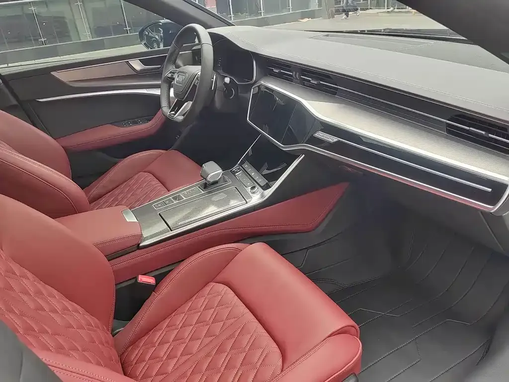 Audi A7L — фото 4