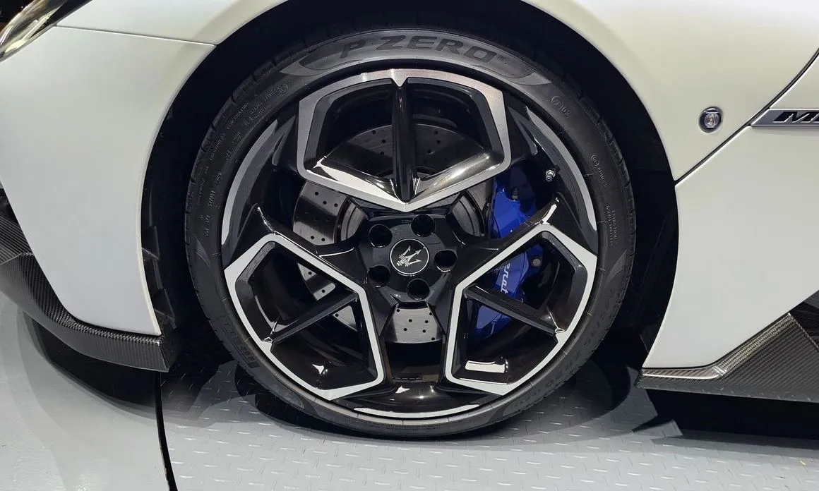 Maserati MC20 2022 из KR, фото 9