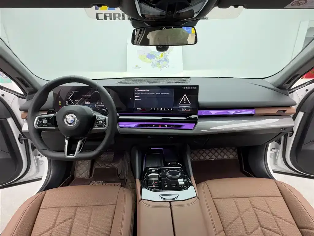 BMW 5 Series — фото 10