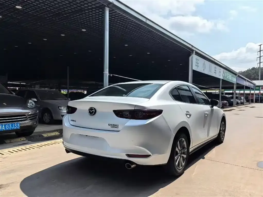 Mazda 3 Axela 2022 из CN, фото 8