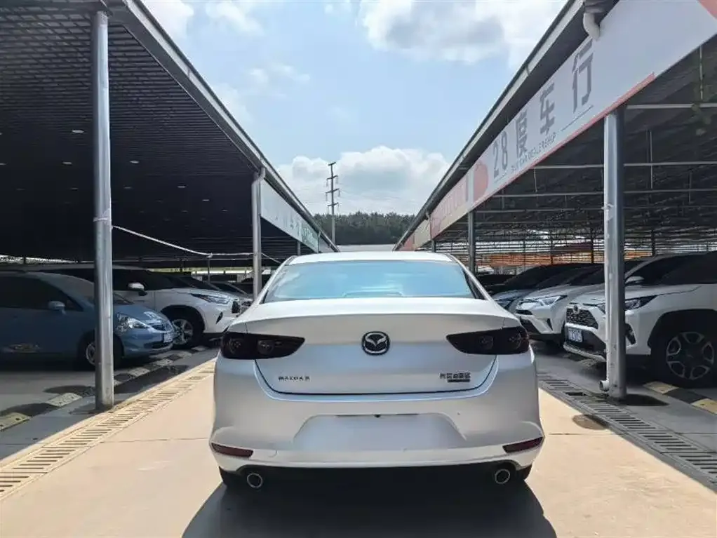 Mazda 3 Axela 2022 из CN, фото 7