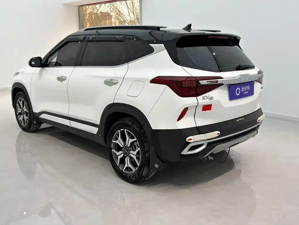 Kia KX3 2022 из CN, фото 6