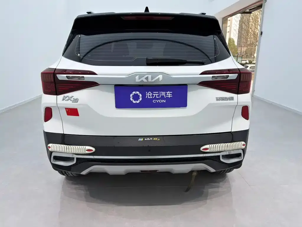 Kia KX3 2022 из CN, фото 9