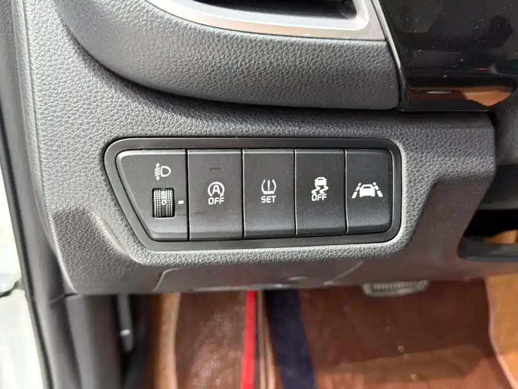 Kia KX3 2022 из CN, фото 4