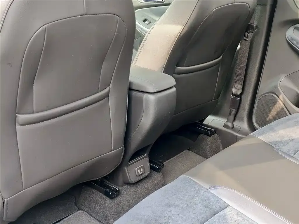 Buick Encore GX 2023 из CN, фото 5