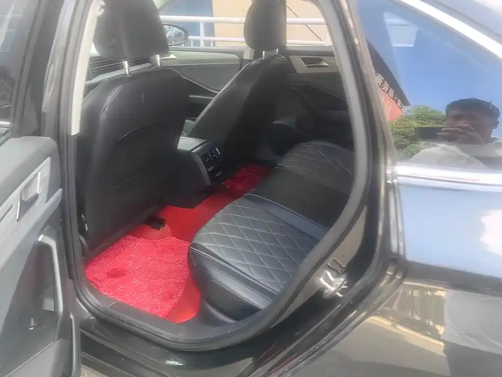 Volkswagen Sagitar 2023 из CN, фото 3