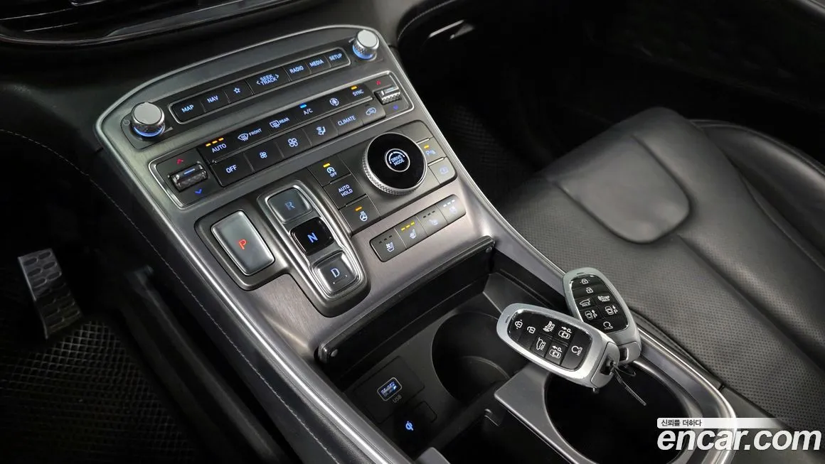 Hyundai Santafe — фото 6