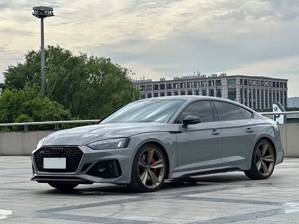 Audi RS 5