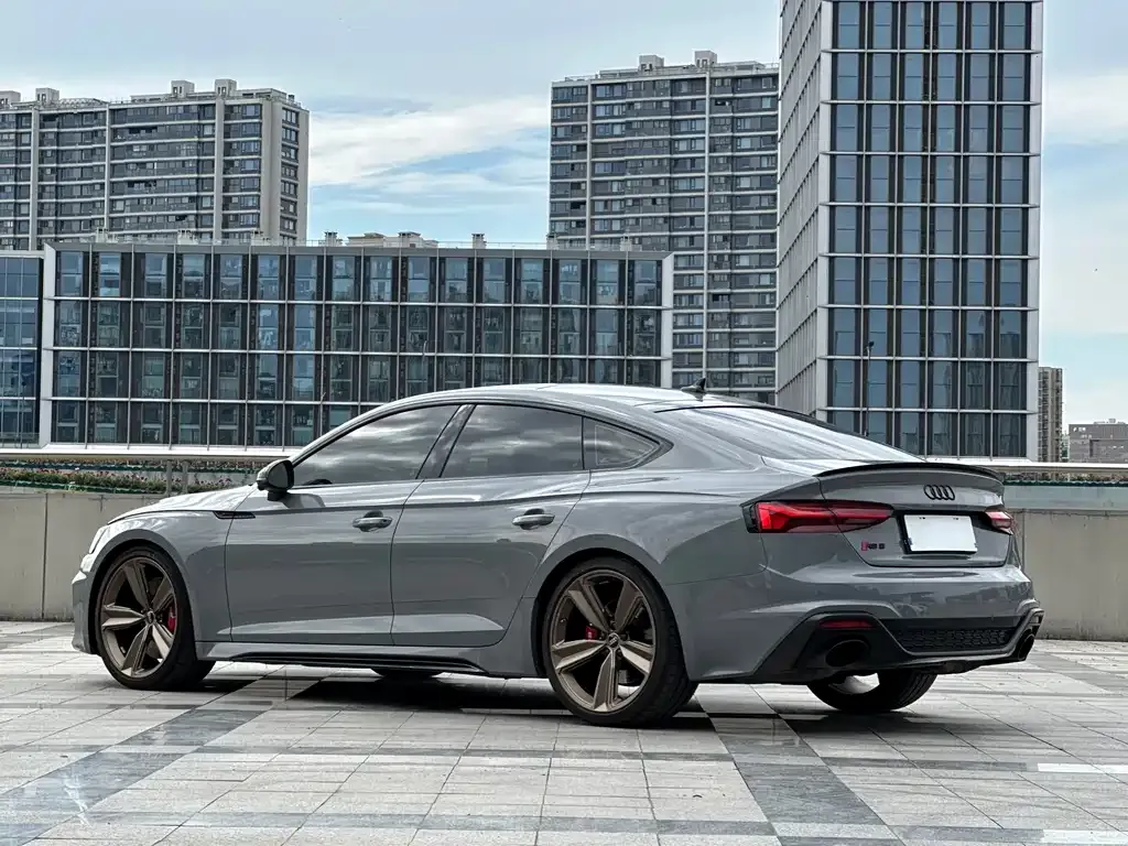 Audi RS 5 2023 из CN, фото 8