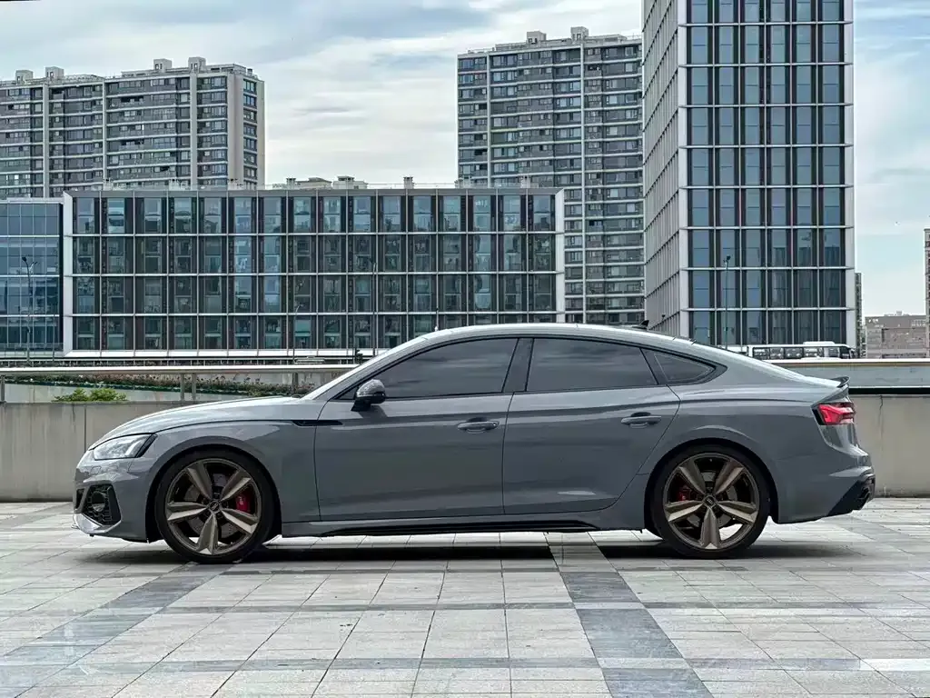 Audi RS 5 2023 из CN, фото 9