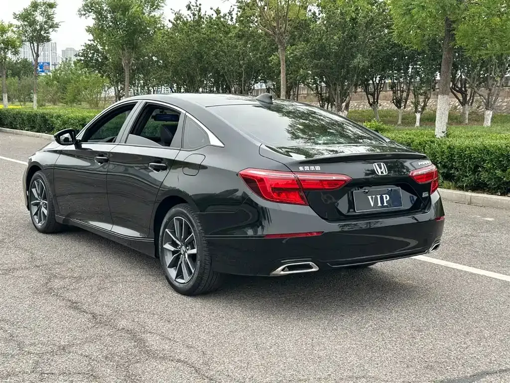 Honda Inspire — фото 7