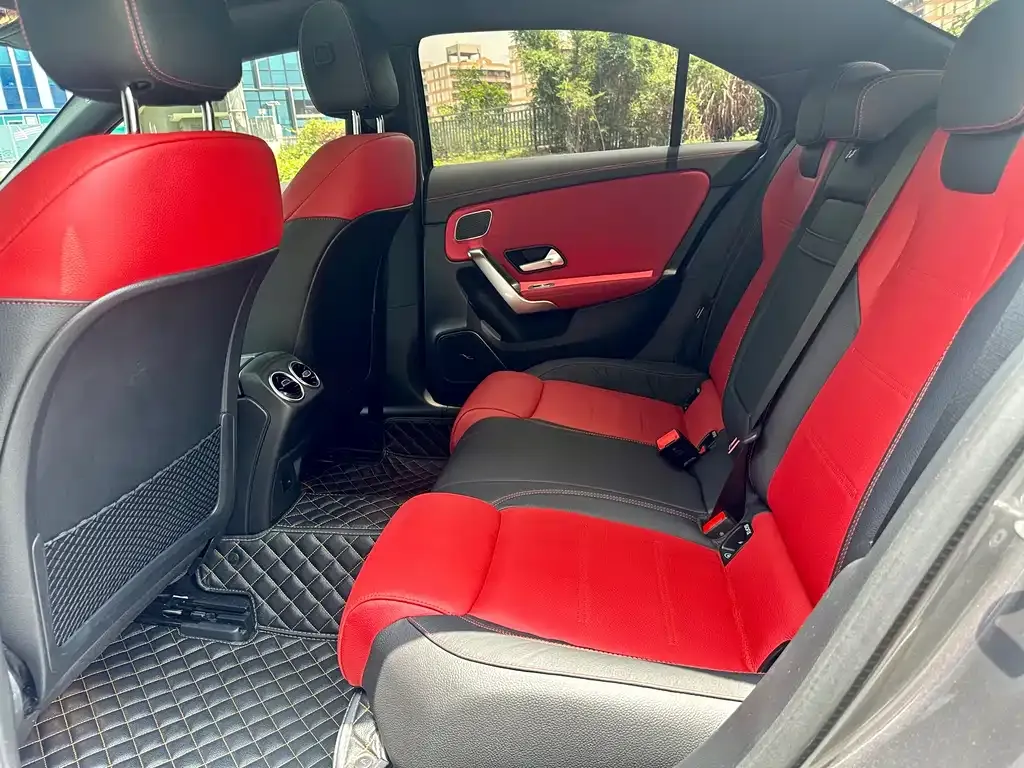 Mercedes-Benz A-Class AMG — фото 3