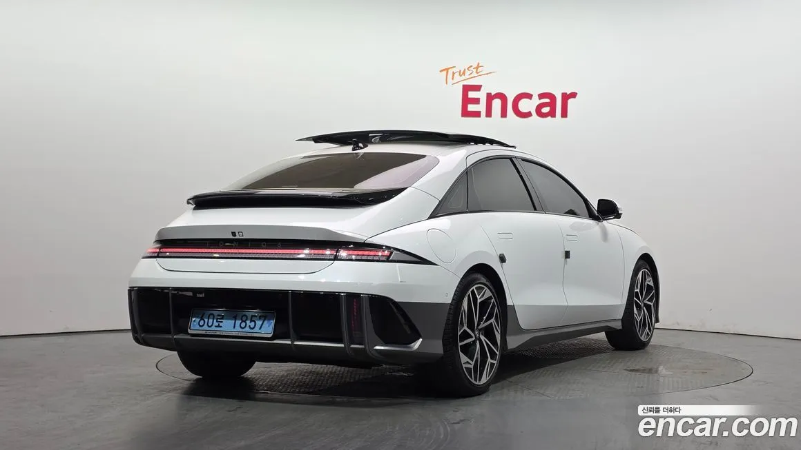 Hyundai Ioniq6 — фото 4