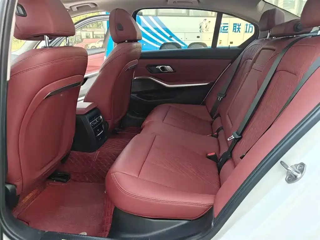 BMW 3 Series — фото 10
