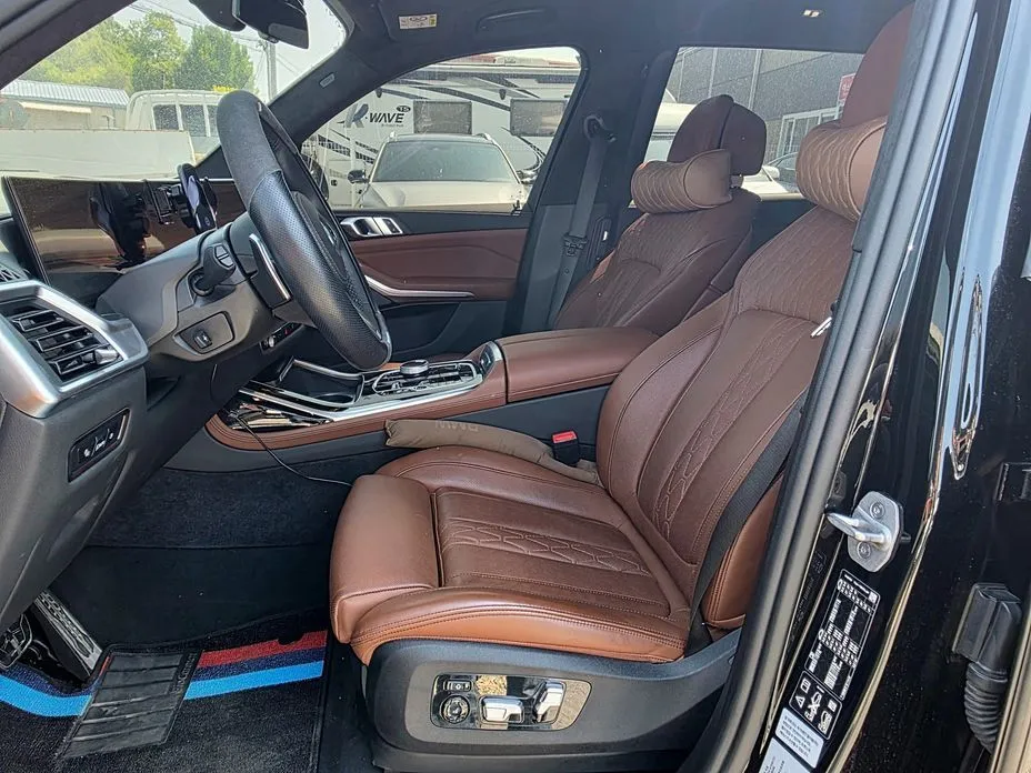 BMW X7 2024 из KR, фото 7