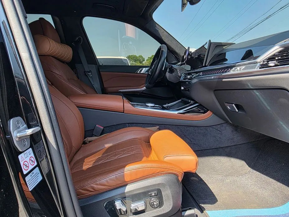 BMW X7 2024 из KR, фото 9