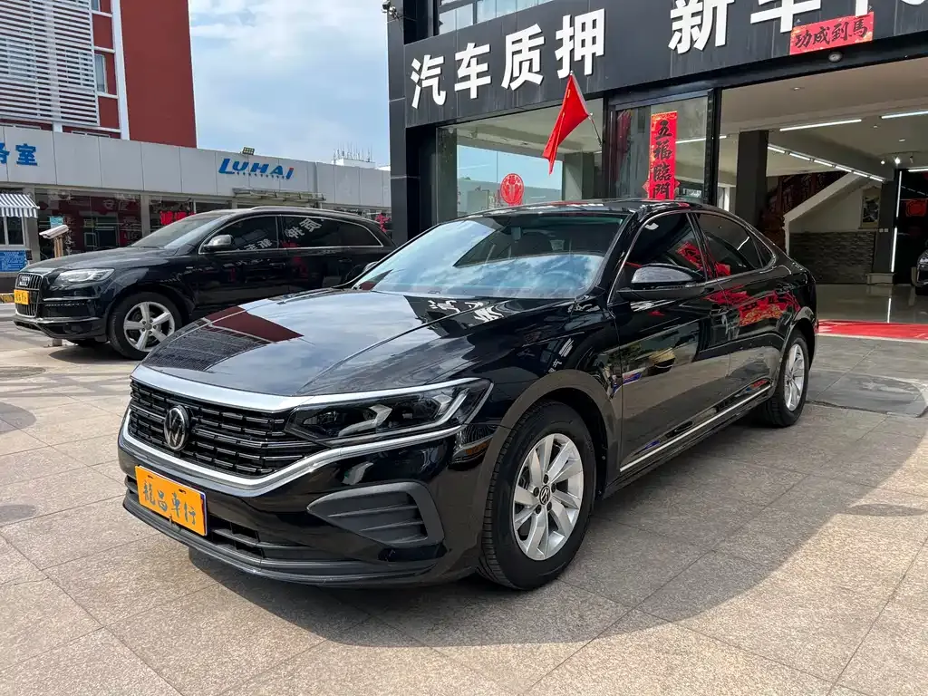 Volkswagen Passat — фото 1