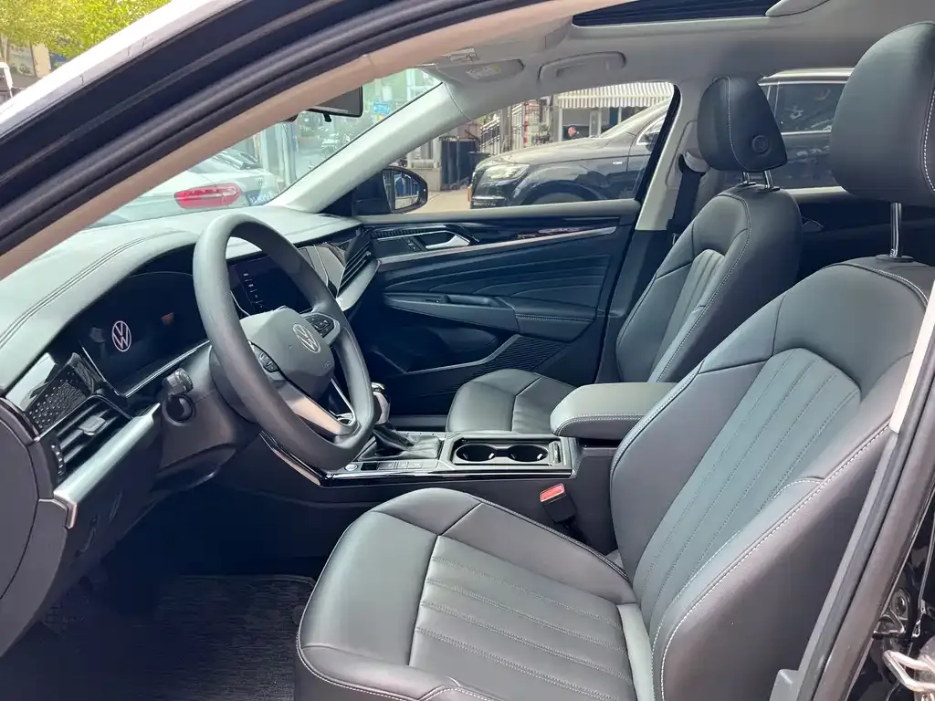 Volkswagen Passat — фото 6