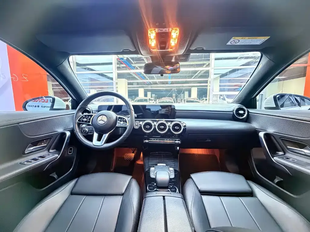 Mercedes-Benz A-Class — фото 6
