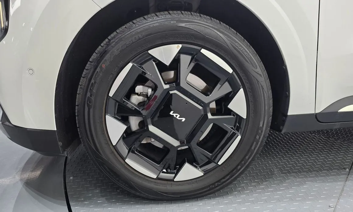 Kia Carnival 2025 из KR, фото 10