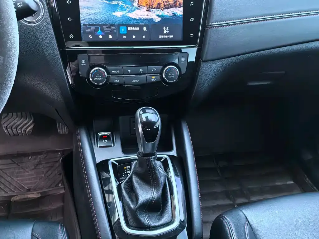Nissan Qashqai — фото 3