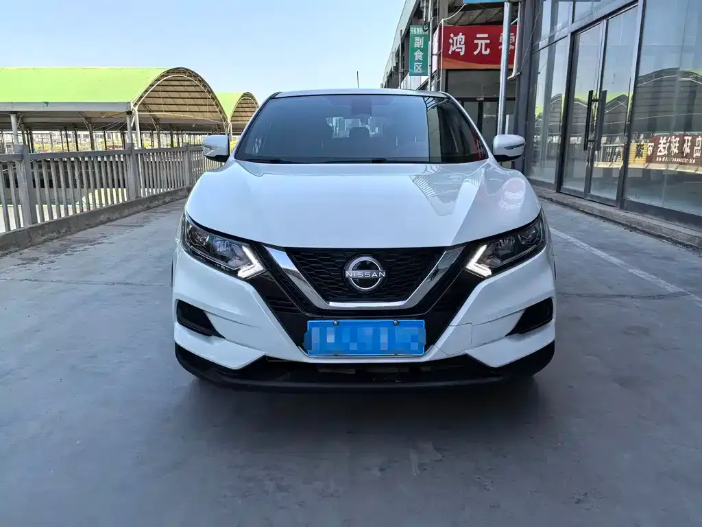 Nissan Qashqai — фото 8