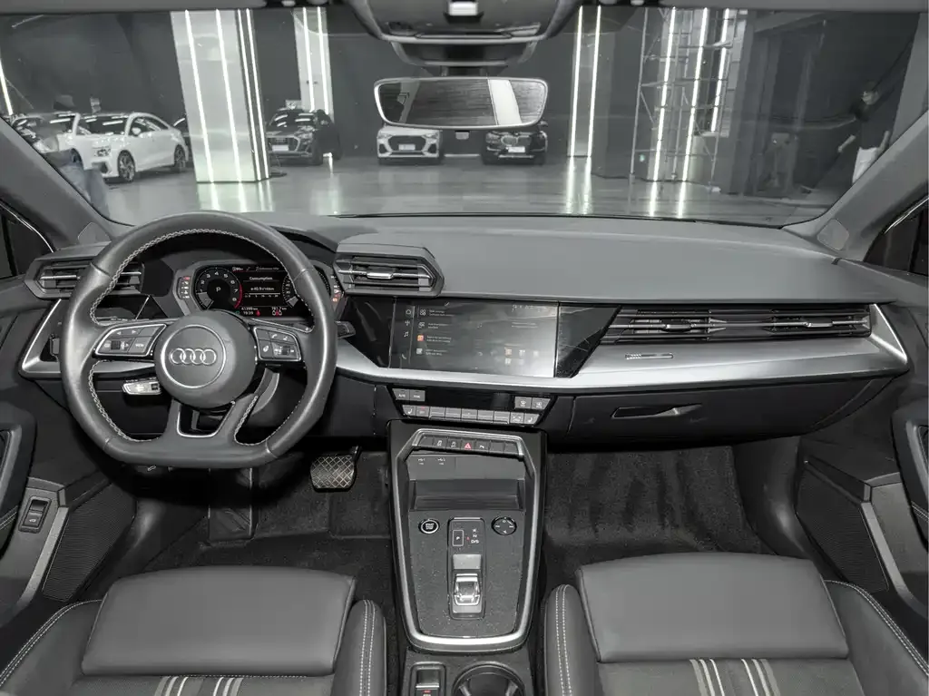 Audi A3 — фото 9