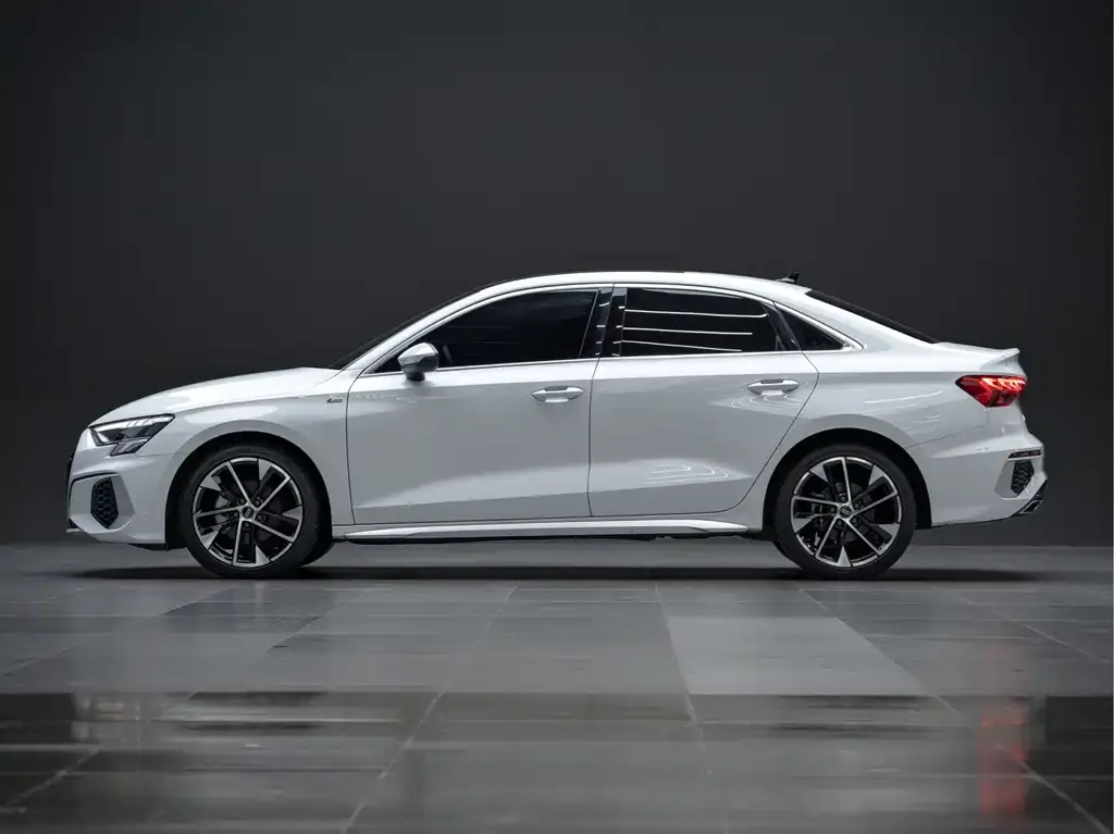 Audi A3 — фото 5