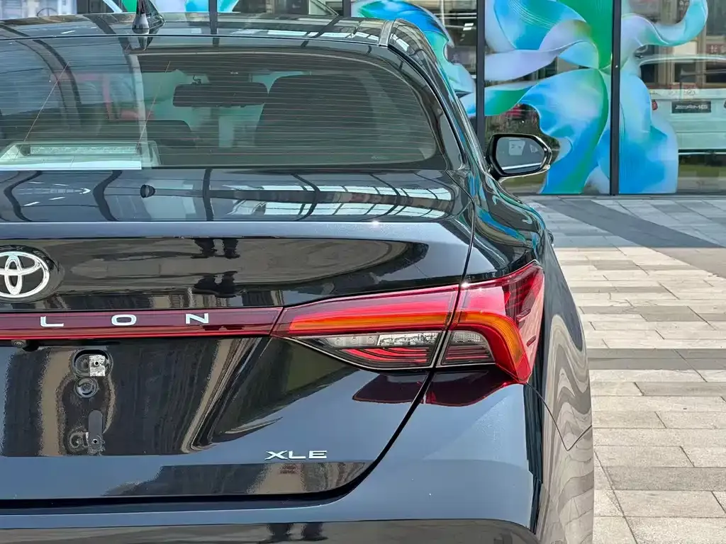 Toyota Avalon 2022 из CN, фото 6
