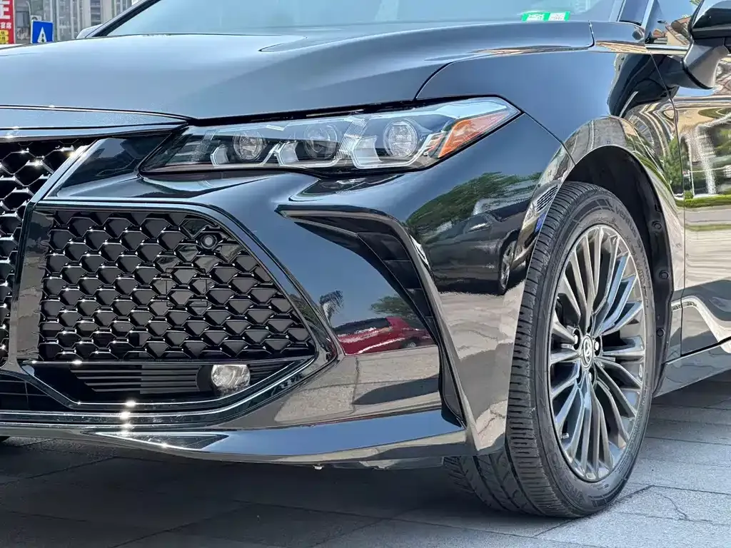 Toyota Avalon 2022 из CN, фото 4