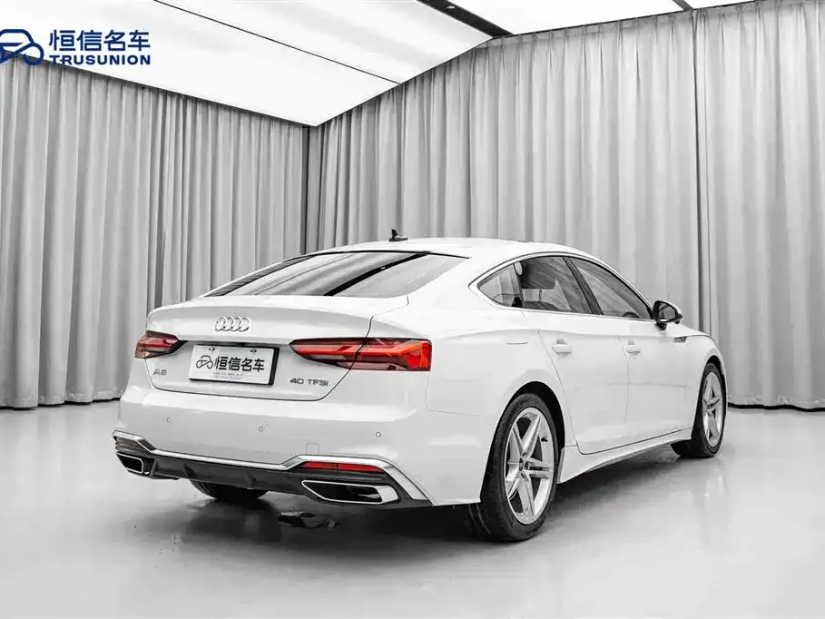 Audi A5 (Import) — фото 3