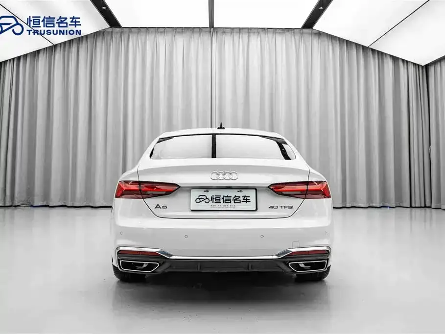 Audi A5 (Import) — фото 2