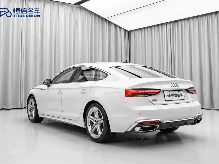 Audi A5 (Import) — фото 9