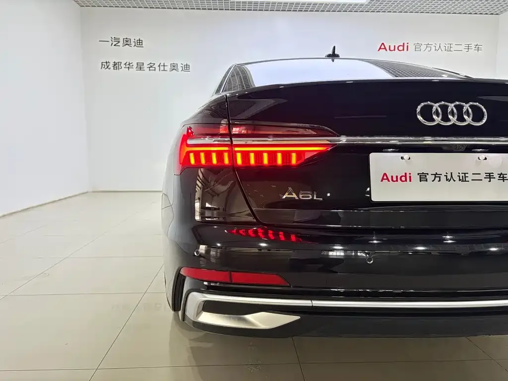 Audi A6L — фото 5