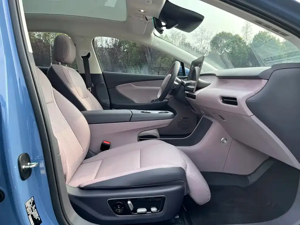Hongqi Tiangong 05 2025 из CN, фото 4
